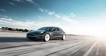 Tesla Model 3 Standard Range Plus