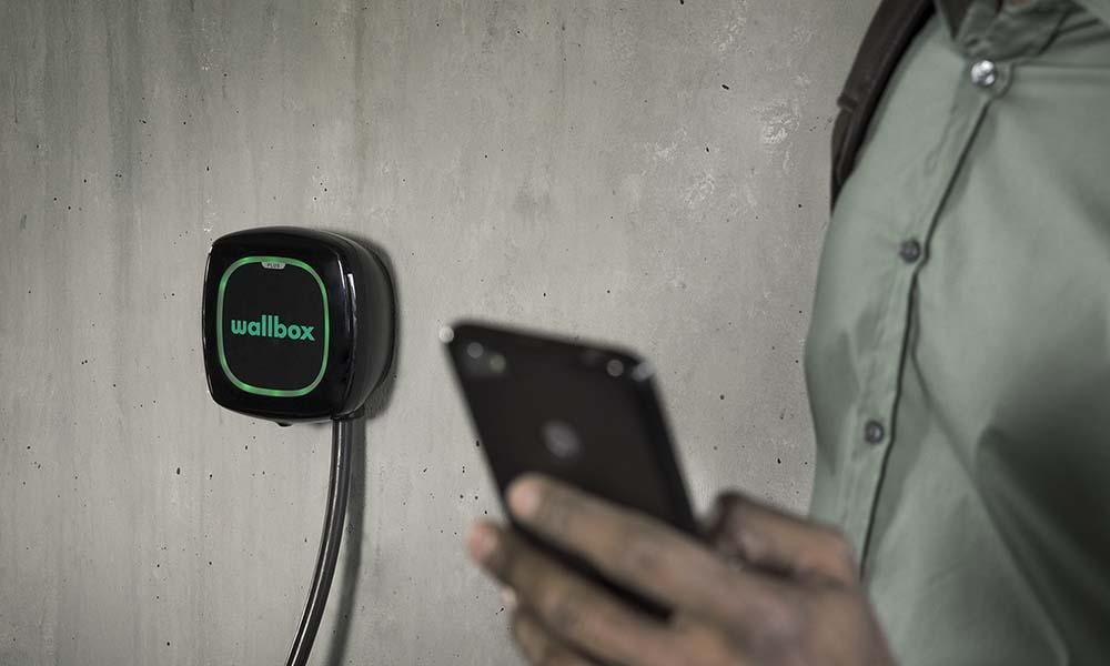 The Wallbox Pulsar Plus Is a Smart Home EV Charger That's Also a