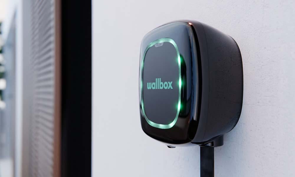 Wallbox Pulsar Plus Electric Vehicle Charger